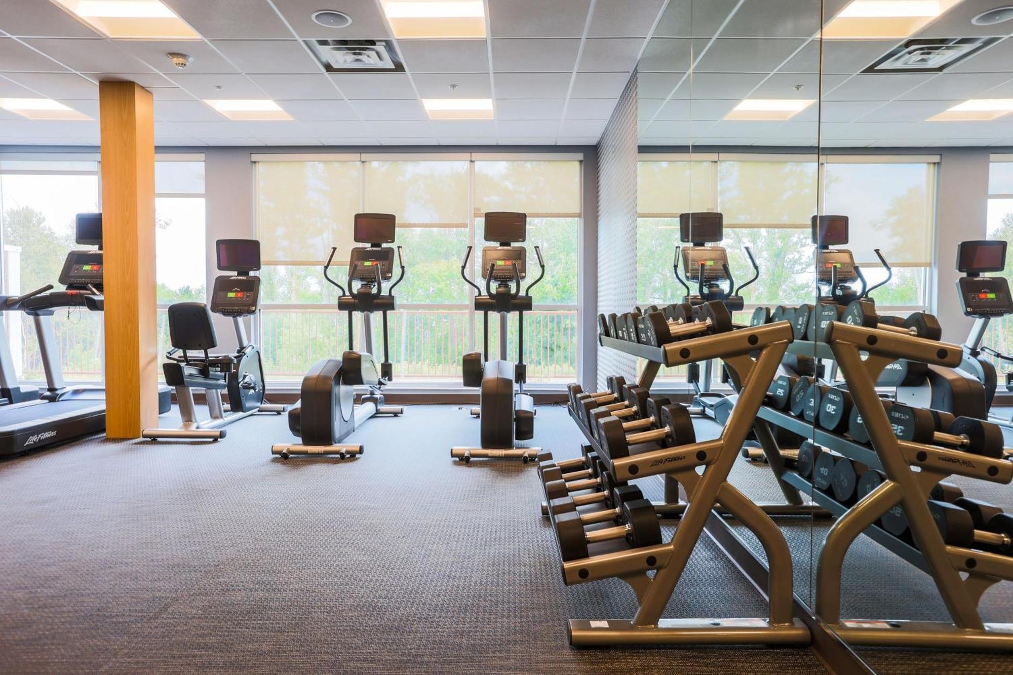 Fairfield Inn & Suites Marquette Ngoại thất bức ảnh