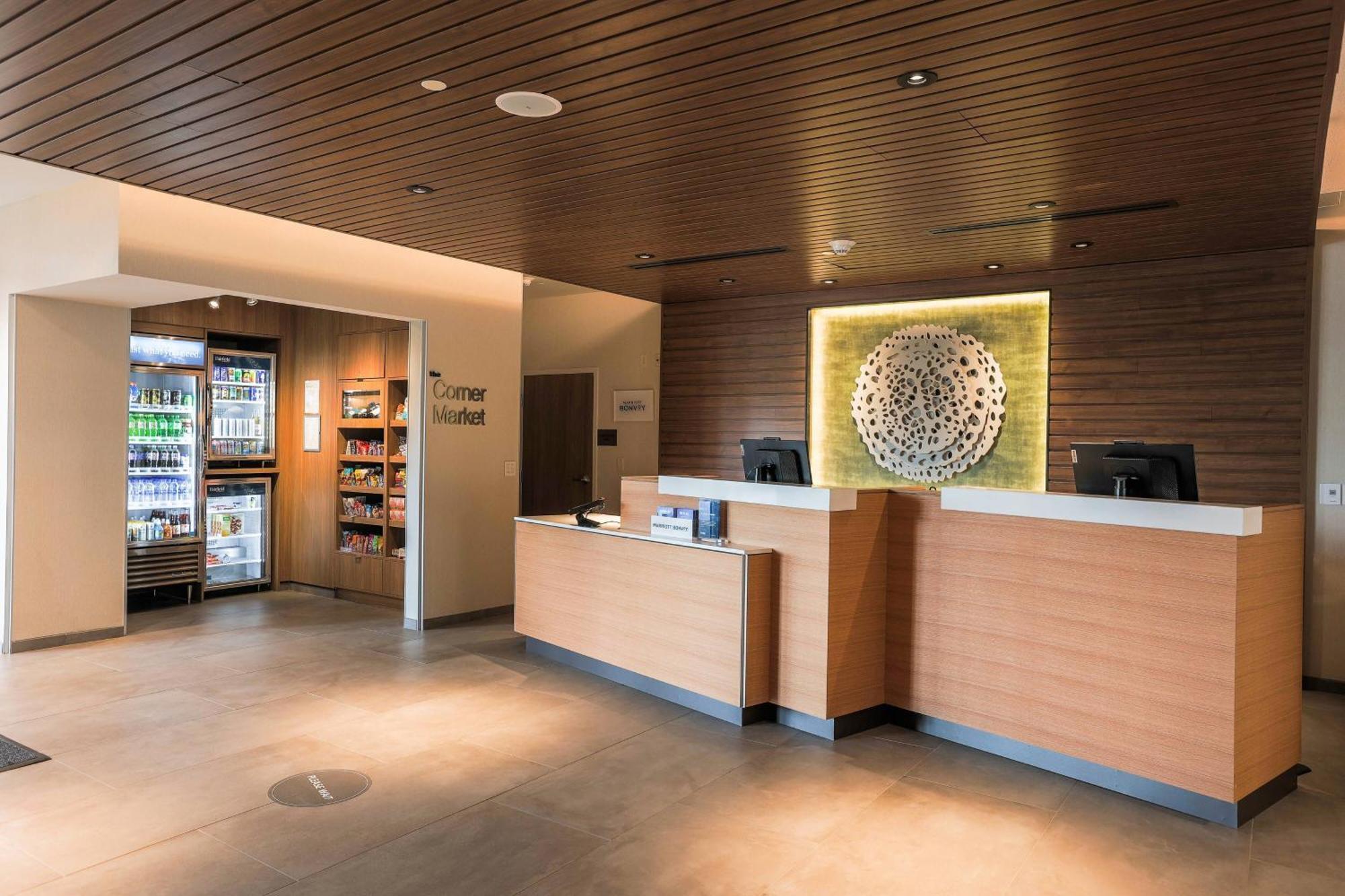 Fairfield Inn & Suites Marquette Ngoại thất bức ảnh